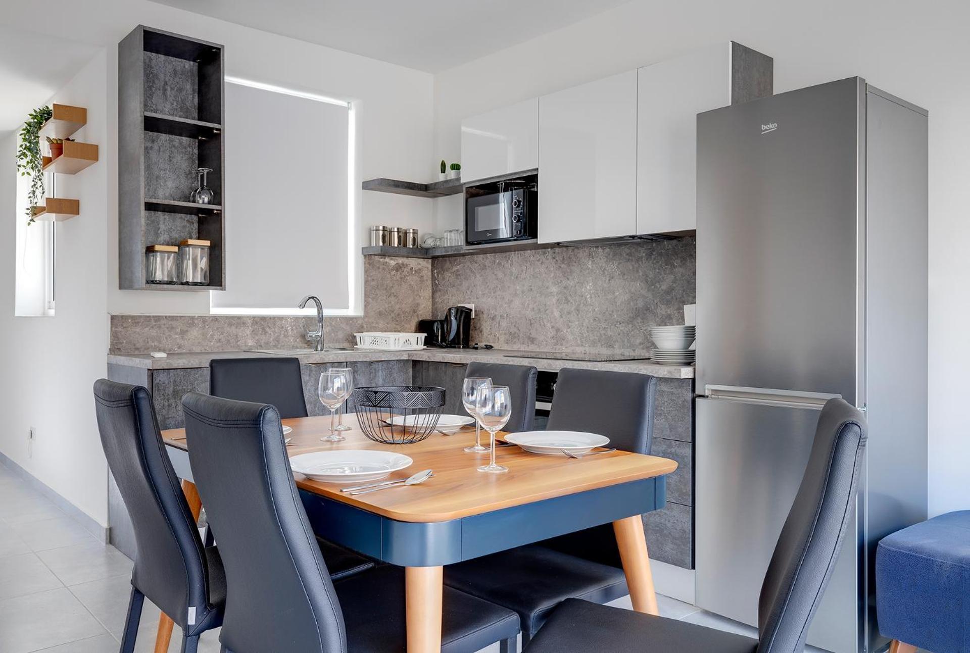 Stunning 2Br Holiday Penthouse In Central Sliema Kültér fotó