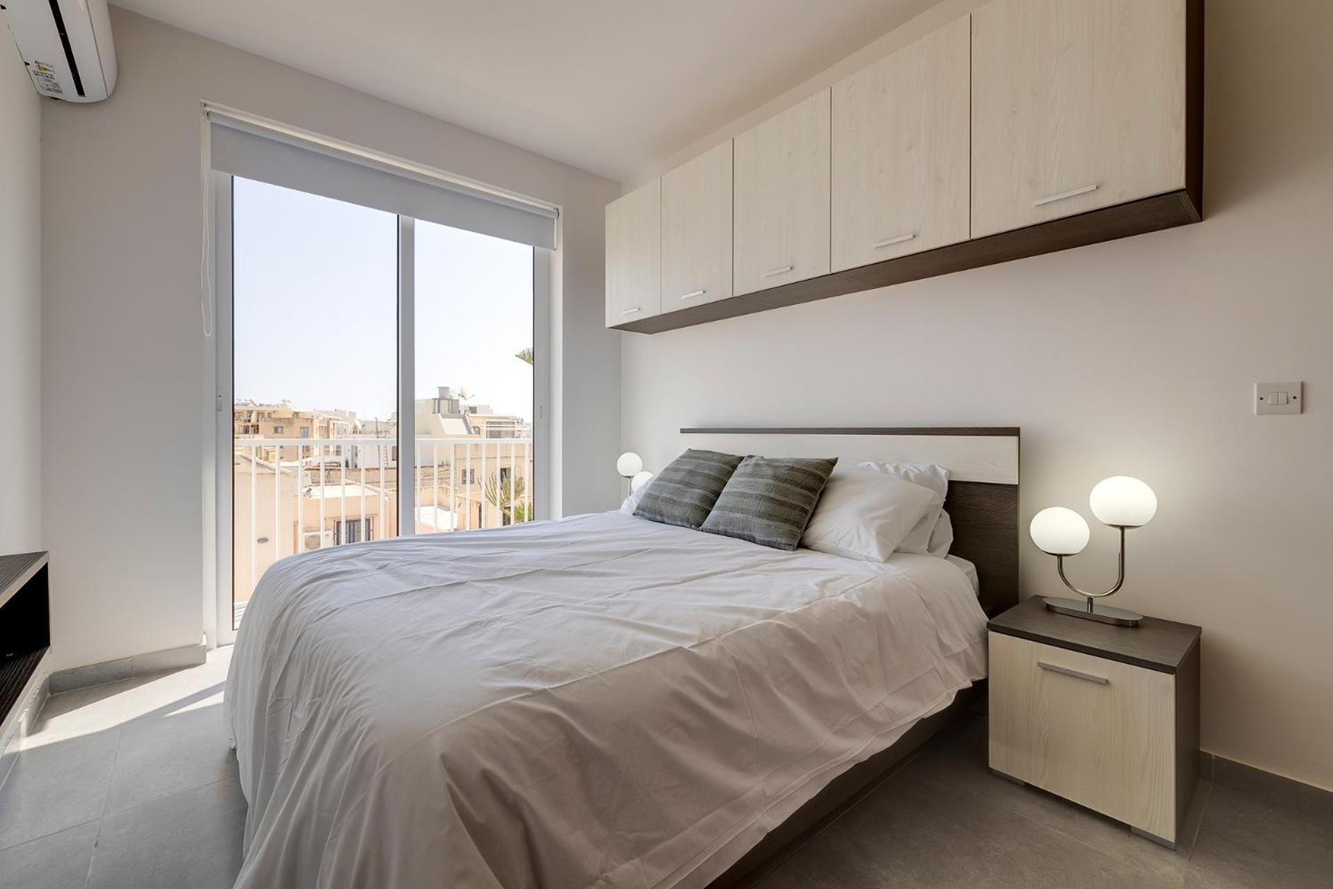 Stunning 2Br Holiday Penthouse In Central Sliema Kültér fotó