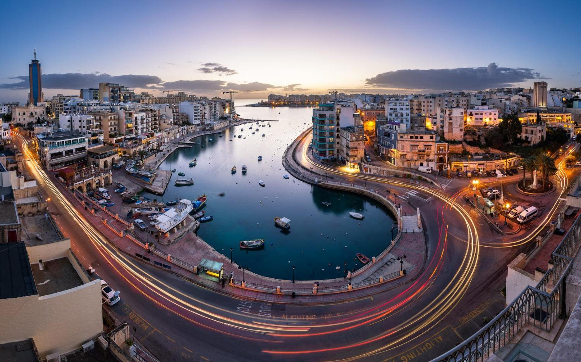 Stunning 2Br Holiday Penthouse In Central Sliema Kültér fotó